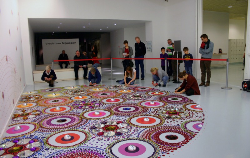 4 kaleidoscopic rangoli designs by suzan drummen